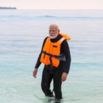 Narendra Modi Instagram - For those who wish to embrace the adventurer in them, Lakshadweep has to be on your list. During my stay, I also tried snorkelling - what an exhilarating experience it was! 🤿