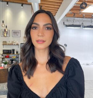 Natalee Linez Instagram - 🐱 🐱glam today by the incredible @beautybysarah & soft waves by @reaganlinkartistry