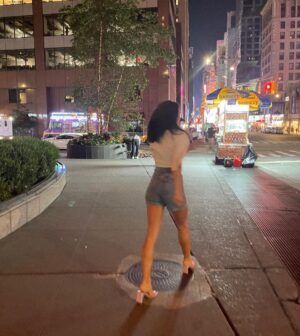 Natalee Linez Instagram - On the hunt for lobster pasta 🍝
