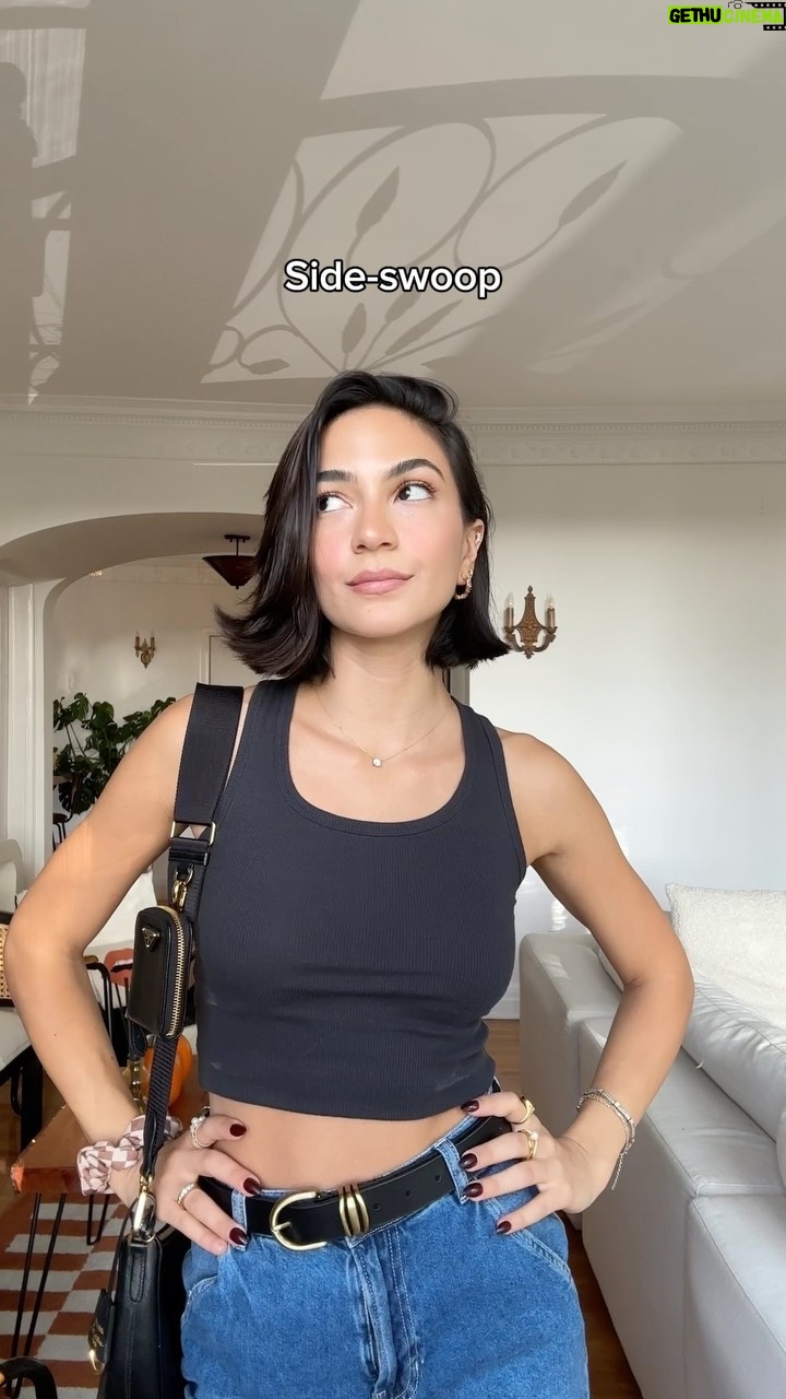 Natalee Linez Instagram - I am legit shocked I haven’t regretted the chop💇🏽♀️ Stay tuned cuz im learning a bunch of cute new #hairstyles going to be posting more! #hairtutorial #bobcut #shorthairstyle Los Angeles, California