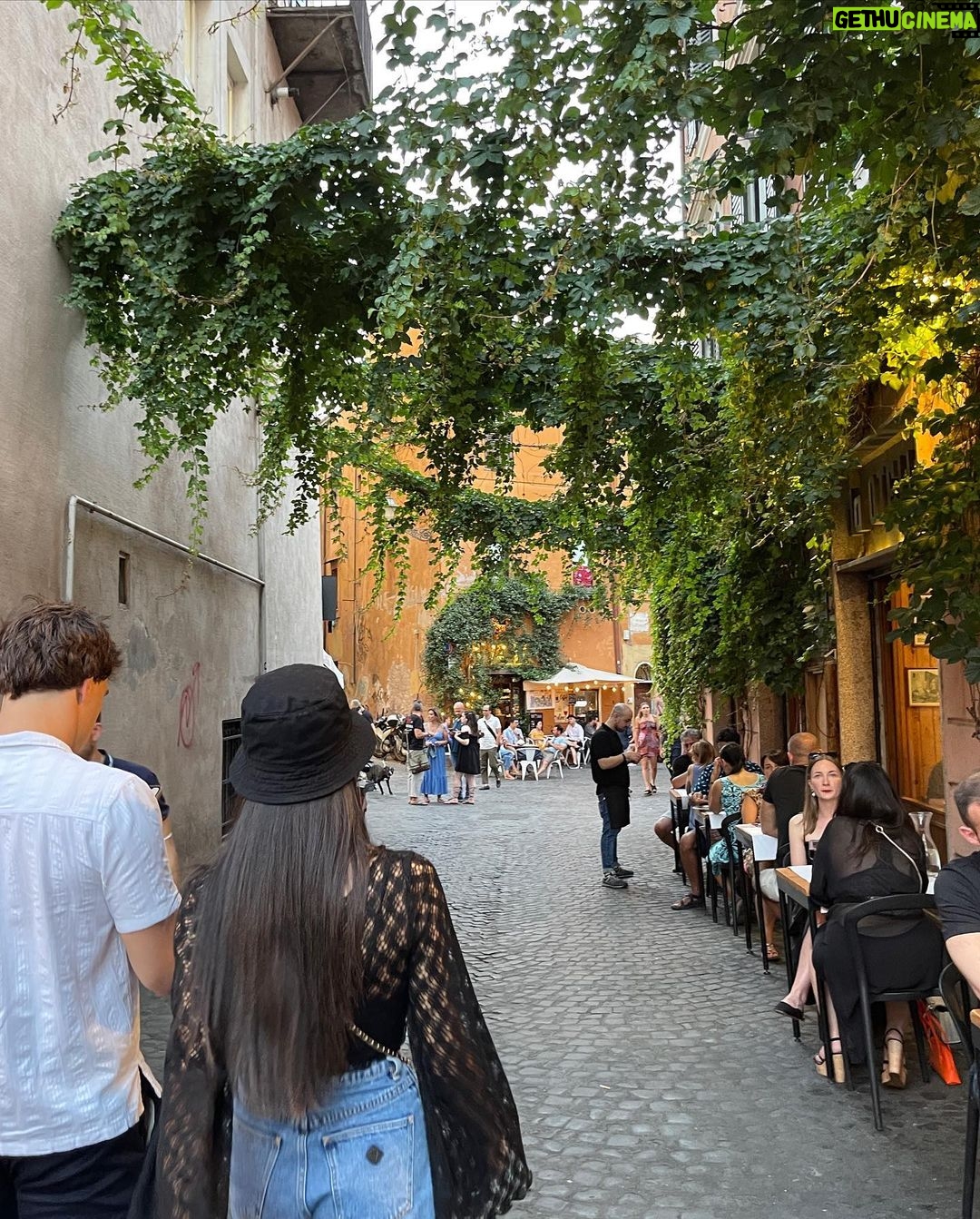 Natalee Linez Instagram - 3 days in, 10 to go 🤤 Rome, Italy