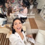Natalee Linez Instagram - 4 things: Magazines, glue, besties and poster board ✅ Hosting a second one in January! Comment below if you want more info on it👇🏾✨ #explorepage #visionboarding #visionboardworkshop #womeninbusiness Los Angeles, California