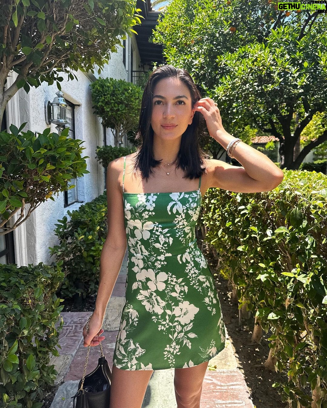 Natalee Linez Instagram - i got a haircut & wear color now. Los Angeles