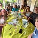 Natalia Streignard Instagram - Family time ….❤️ hasta Fito y Cuchi salieron en la foto!!!!!