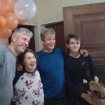 Natalia Streignard Instagram - Feliz cumpleaños a la mas linda de la casa! A la alegria del hogar… a la de la eterna sonrisa.. siempre con un chiste y con positivismo y felicidad.. a la mas dulcera y golosa..! Te quiero mucho mami!❤️❤️❤️ ojalá pronto estemos todos juntos… gracias a Sharon y Haydee y las chicas Luz, Senny.., gracias por cuidar a mamá! Que Dios multiplique su bondad y paciencia!❤️❤️❤️