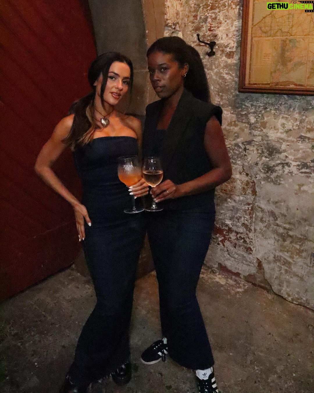 Natalie Negrotti Instagram - Girl’s girls > New York City