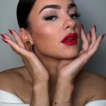 Natalie Negrotti Instagram - After getting my identity stolen these are a few tips I recommended to help prevent it from happening to u 📃 #identitytheftprotection #identitytheft