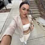 Natalie Negrotti Instagram - a few days in my life in nyc 🤍 although I live in nyc I live a very balanced life. I workout everyday, I love going out to eat, I love being social, but I also love being connected to the earth and my spiritual side. I did my first ever sweat lodge. I’ve been on a journey of healing and happiness 🫶 I’m all about balance not too much of anything that isn’t good for me 😎 New York City