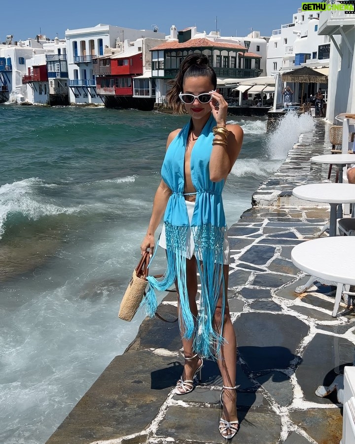 Natalie Negrotti Instagram - Blue Barbie 🐟🦋🩵🐬🇬🇷 Negrita Mykonos