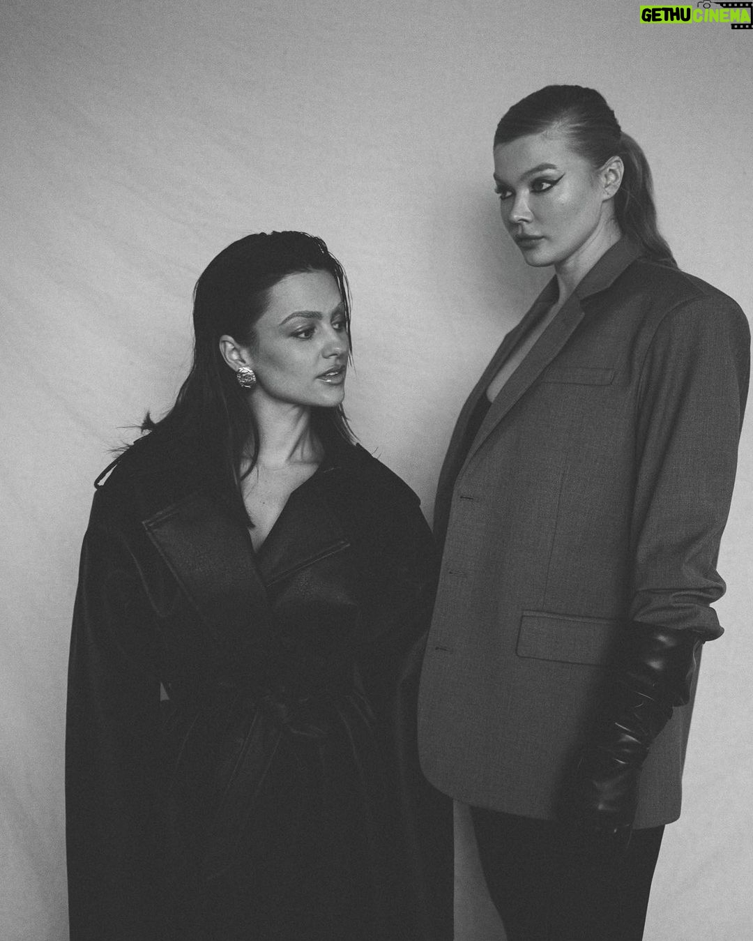 Natalie Negrotti Instagram - follow our New York journey. we have some amazing things coming up 🤫🤭@newyork.duo 📸 @svnhng film photos @johnpicciuto styled by @matttrossi wearing @verafied_official @wgempire makeup & hair @eliana.orly #nyc #curvemodel #petitemodel New York, New York
