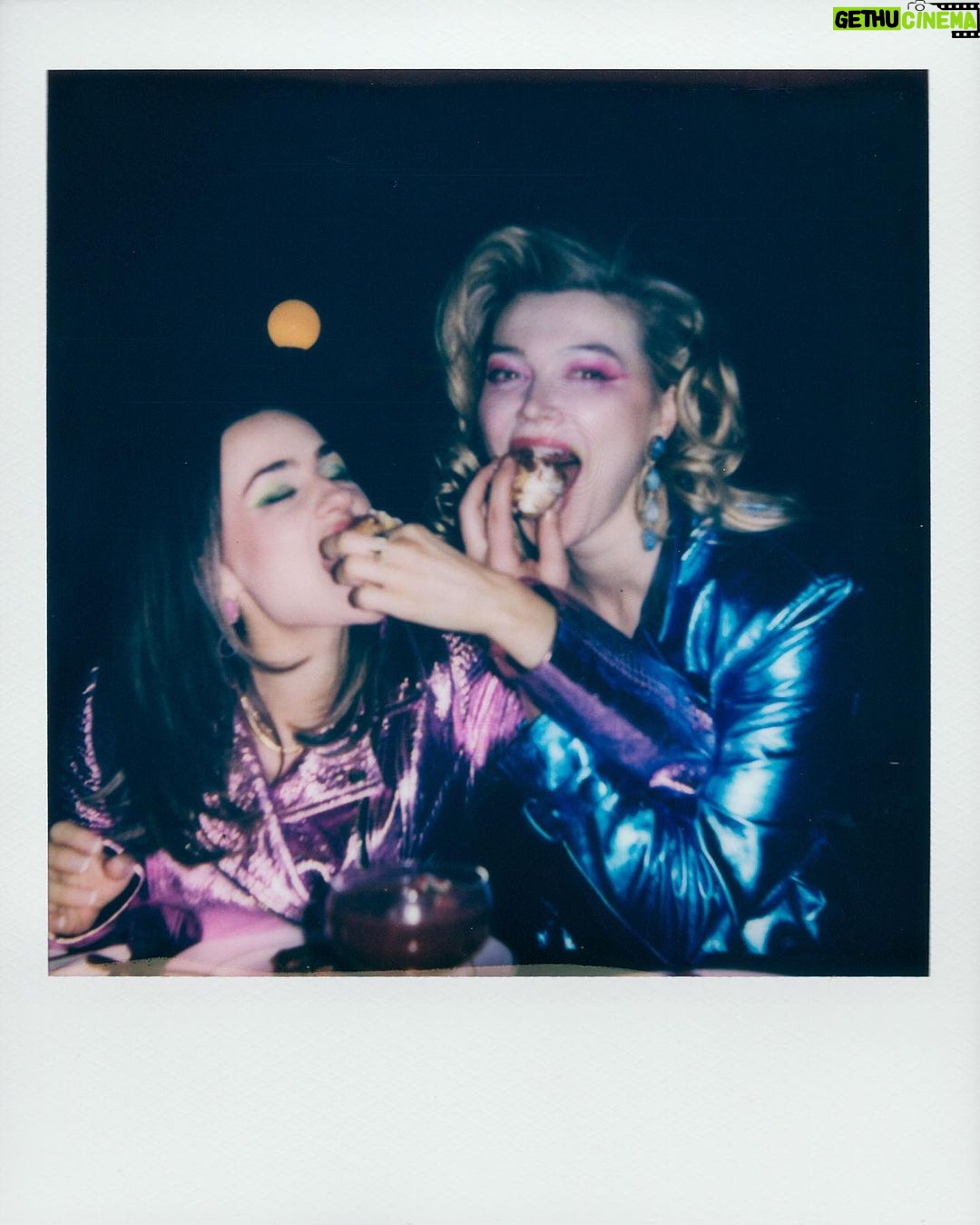 Natalie Negrotti Instagram - We are what we eat ? π³π¬πΎ @natalienegrotti x @khrystyana By @warnerjesse Hair @jazshepard Makeup @kimchipearl Wearing @flyingsolonyc Jackets @mimika_leather Bags @voltaatelier Earrings @rachelmulherin @juwelier_berends Restaurant @boucherienyc #shortandtall #shortfriend #tallfriend New York, New York
