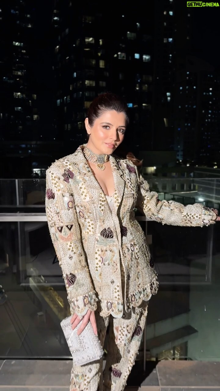 Natasha Luthra Instagram - In love with this song 🎶! Wore this stunning @payalsinghal outfit to celebrate the brands 25th anniversary and styled it with this gorgeous @mortantra choker that just elevated the whole look ✨