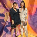 Natasha Luthra Instagram - Paper Fantasia with @hermes 🧡🌈 What a fab night @ro1711 @mishfakazi Wearing @qua.clothing ✨
