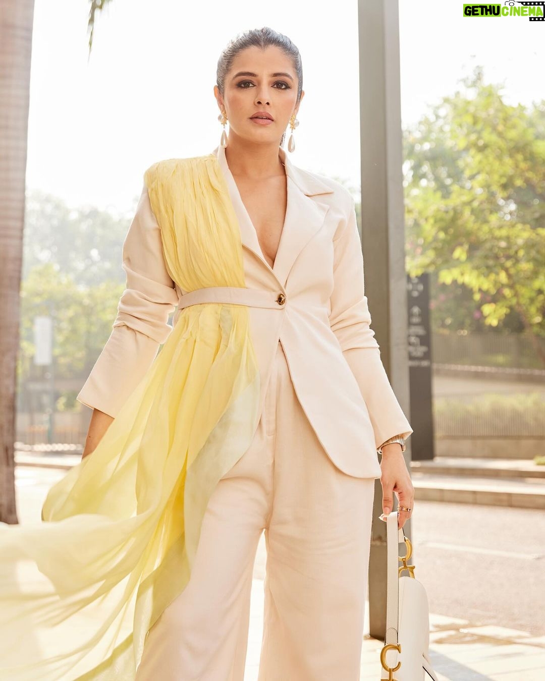 Natasha Luthra Instagram - Tis the season to shop till you drop and make heads turn wherever you go 💛Wearing this power-suit from @clothing.misaki - a perfect outfit for your next soirée, cocktail party or an event. They are Made to Order, Size Inclusive and open to Customization. Head to their page to explore some impeccable styles for the seasons to come. Search for Burezā Pant Suit on their website for direct orders and get FLAT 10% OFF on first orders. No code required #Misaki #HouseOfMisaki #MadeToOrder #pantsuit