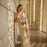 Natasha Luthra Instagram - There is nothing like an ivory saree ✨. In @faabiianaofficial for their @lakmefashionwk show ♥️ Jewels @k.k.jewels Bag @sheen_byharsheenarneja Shot by @banjaariii Glam @makeupby_shwetaaggarwal Location @thelodhidelhi Ad #chikankarisaree #lakmefashionweek