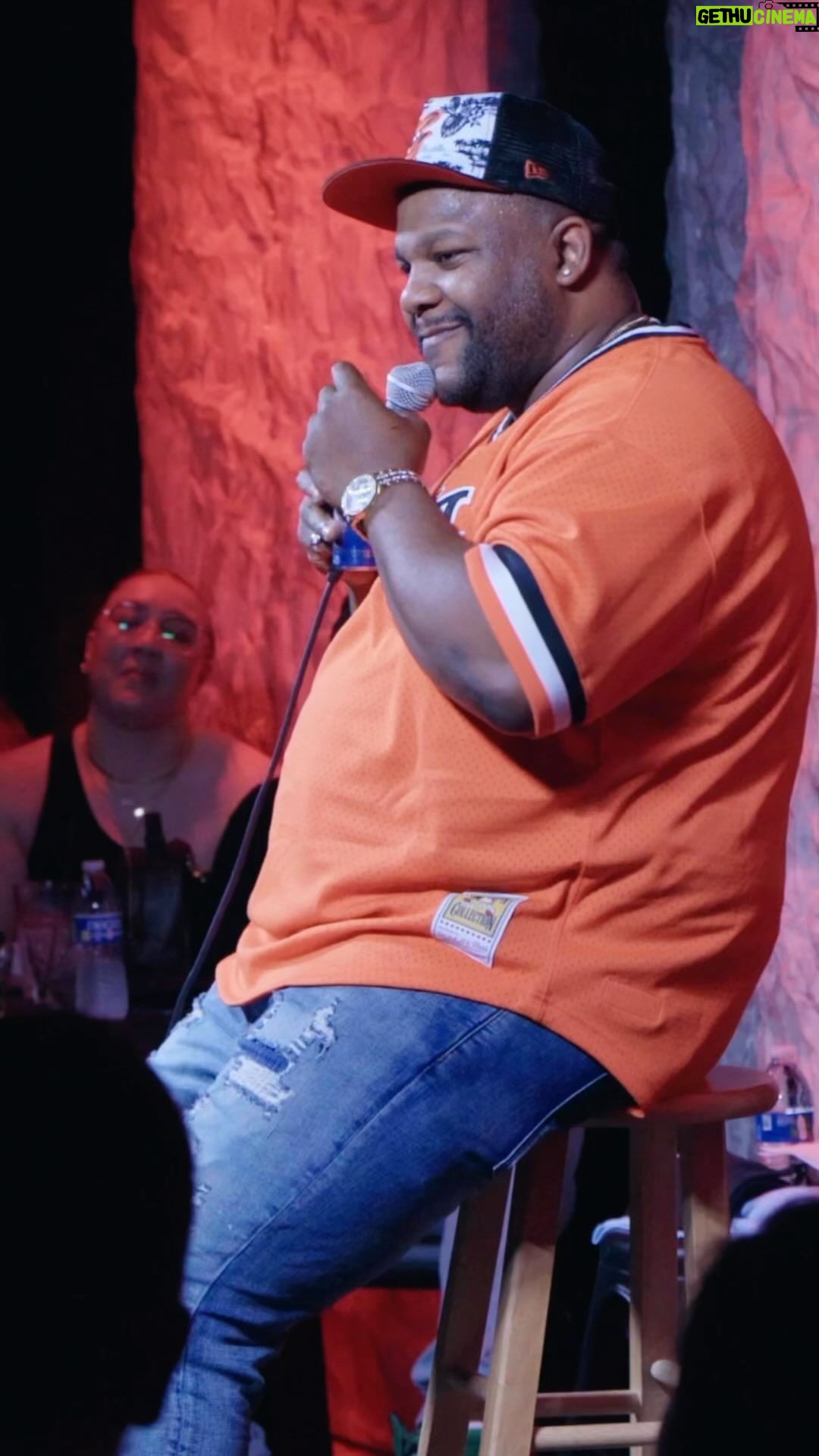 Nate Jackson - 14K Likes - LOVE AT FIRST WHISTLE 🤣 hey y’all. My 2023 tour is almost completely sold out. Take a look at my tour dates and get your tickets before it’s too late. #natejackson #standupcomedy #crowdwork #funnystandup