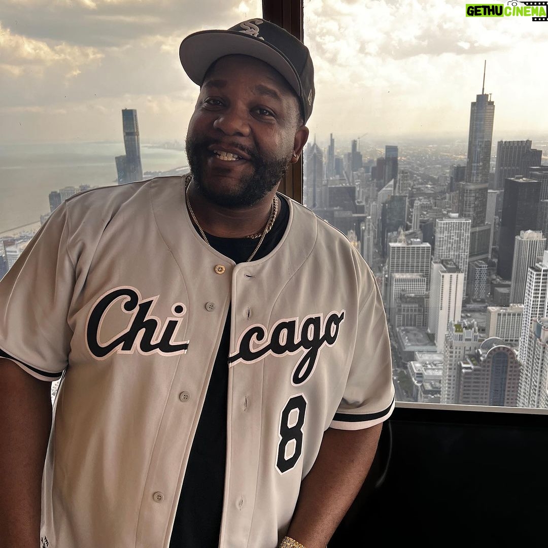 Nate Jackson - 4.1K Likes - Fun fact: the John Hancock Tower 1,030ft tall. For reference the Space Needle is 605ft. One more fun fact: This is wayyyyy in TF up too high. Clouds we’re going by BELOW me.
