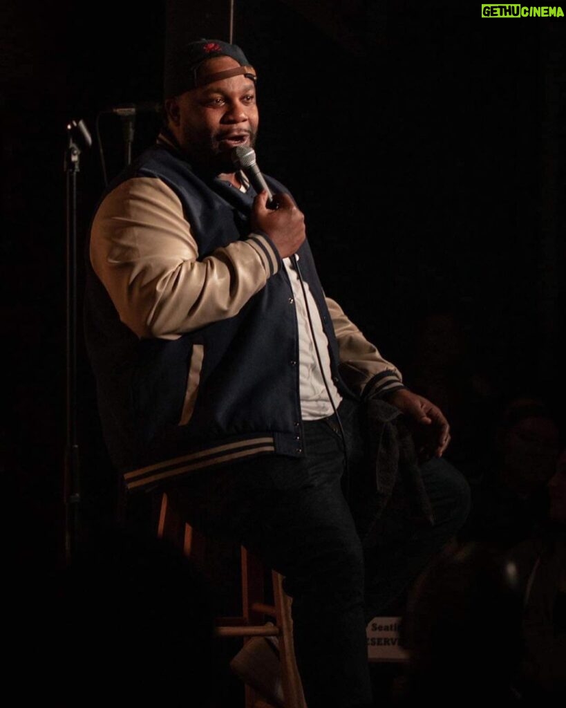 Nate Jackson Instagram - 📸: @idophotos2 Laughs Unlimited Comedy Club and Lounge