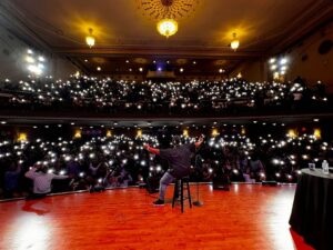 Nate Jackson Instagram - Standing Ovation! The Big Apple 🍎 Tonight was SURREAL.  My first theater with headline billing was COMPLETELY SOLD OUT.  1500 seats at the Town Hall Theater in Times Square!  Unbelievable… fifteen hunnid beautiful (and a few ugly 😂 ) laughing people!! Thank You New York City!