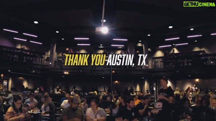 Nate Jackson Instagram - Thank you Austin, TX. 4,200+ fans! We had a time!! Special thanks to @capcitycomedy #BrokeTheRecord 🎥 @tcott_the_comic Austin, Texas