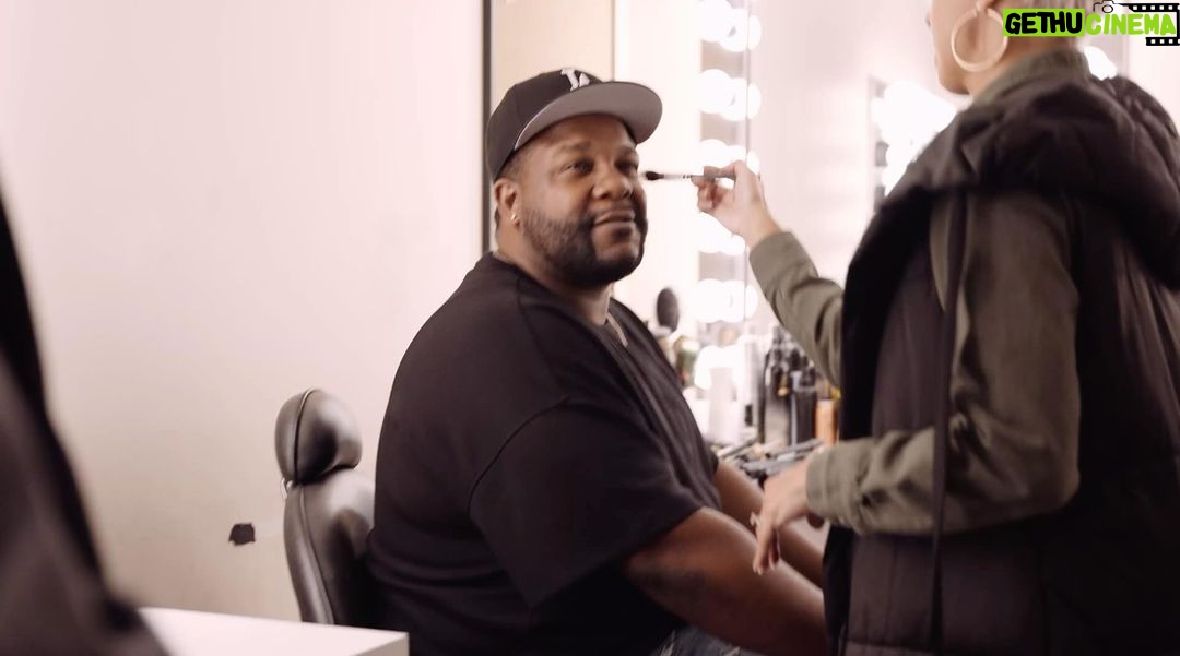 Nate Jackson Instagram - Behind the scenes in hair/makeup at The Sherri Shepherd Show … Twerk Circus 🎪 Astrophysicist Genius Edition New York, New York