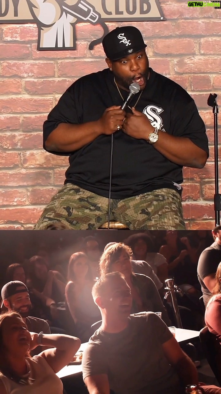 Nate Jackson - 9.7K Likes - She can talk to dead people and dead pets 🤣
#explorepage #standupcomedy #natejackson #crowdwork