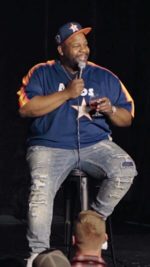 Nate Jackson Instagram - Craziest Laugh Ever!  Pt 1 🤣 
🚨 NYC I’m coming!  New York comedy festival.  Go to their website… Tickets available with presale code: NYCF.