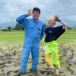 Natsumi Maki Instagram - 妖精割と体張っていくスタイル。 素敵な経験させていただきました🤍🪽 ご指導いただいた やまぽいさん、 ありがとうございます✨ #natsupoi #なつぽい #田植え体験