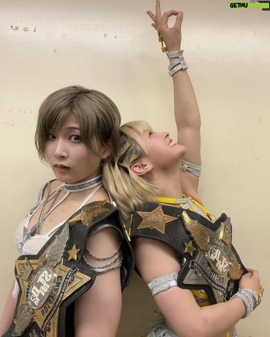 Natsumi Maki - 7K Likes - 写真撮る瞬間にふざける恒例行事。⭐️
なんだかんだで付き合ってくれる
安納いもさん🍠
#安納サオリ #なつぽい #natsupoi
