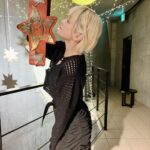 Natsumi Maki Instagram - 私とベルトと月と。🌙 みんな違ってみんな良い。 #natsupoi #なつぽい #stardom
