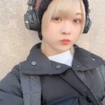 Natsumi Maki Instagram - ヘッドホンはマーシャルです🎧 お気に入りですっ✨ #マーシャル #ヘッドホン #ヘッドホン女子 #なつぽい