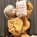 Natsumi Maki Instagram - #senjo さんで戦った、戦友の、ちっちぽいから！ なんと！ 農姫米が送られてきました🌾 ぽいに最強のきっかけをくれた人。 色んな最強を教えてくれた。 やることも本当に最強だなぁ〜って🌟 美味しくいただきますっ！！！！！！ ちっちぽいありがとう🌟🌟🌟 #natsupoi #橋本千紘