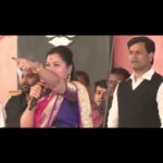 Navaneet Kaur Instagram - औरंगजेब की कबर पर अगर फूल चादर चढ़ाता है, आनेवाले समय में ऐसा समय आएगा, छत्रपति शिवाजी महाराज की भूमि का हर वो युवा हर वो महिला पाकिस्तान में जाकर हनुमान चालीसा का पठन भी करना पड़ा तो वो समय भी हिंदुस्तान लायेगा। जय श्री राम। जय श्री हनुमान।।