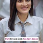 Navika Kotia Instagram - hum sab ke class mein ek topper toh hota hi hai jo bolta hai ki usne kuch nahi padha! 😏 @navika_kotia @aadityagupt.a @mealishaparveen @manavsoneji @the_onlyansh @rusk.media @thealrightsquad #SchoolFriendsOnAmazonminiTV #StreamingNow