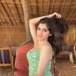 Navika Kotia Instagram - summer lovin’ ☀️🌴 #beach #beachvibes #summer #summerfit Goa