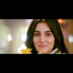 Navika Kotia Instagram – Saalon baad Ambika ke sankalp par uthe sawaal, kya apne toote parivaar ko ek karne mein Kesar hogi kaamyaab? Dekhiye ek nayi kahaani #KyunkiSaasMaaBahuBetiHotiHai, 23 September, Shanivaar, shaam 6:30 baje, sirf #ZeeTV par aur kahin bhi, kabhi bhi @zee5shows par.
#AmbikaAurKesar #Promo

@manasijoshiroy