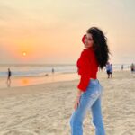 Navika Kotia Instagram - Sun-kissed, beach-bound, and living in the moment 🌞🌊 Goa