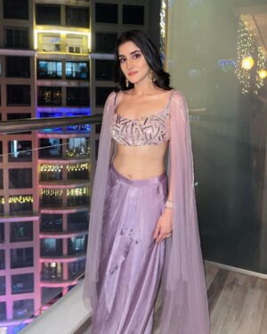 Navika Kotia Instagram - Happy Diwali 🪔💜

Outfit @masumimewawallaofficial  For @azafashions
Styling @littlepuffsofhappiness @mad.micron_

#diwali #diwali2023 #indianwear #indowestern