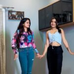 Nayani Pavani Instagram - Put your handsup 🥳 #divyasree #nayanipavani
