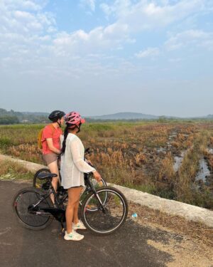 Neha Mahajan Instagram - This whole cycle ride was a reminder of how much birdsong exists. 
#life #birds
Ps - thanks to Atul our birding guide for the photos 😌