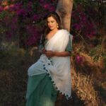 Neha Mahajan Instagram – December sun ⛅️