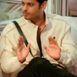 Neil Bhatt Instagram – Neil might not have won the task but he definitely is the loved one in the #BiggBoss House. To everyone who stood by Neil, your spirit and support is the true triumph that Neil won. 💪🏼❤️

Outfits by- @arrow_1851 
Styled by – @purvabansal5
Assist by – @kalyanis_couture

#WinnerOfHearts #ImmunityTask #NeilBhatt #Neiwarya #BiggBoss #BiggBoss17 #BB17