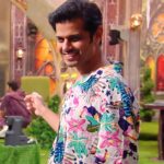 Neil Bhatt Instagram - Us after seeing Neil in the #BiggBoss house Look 1- @hancockfashion Look 2- @hancockfashion Look 3- @thalasi.in Styled by - @purvabansal5 Assist by - @kalyanis_couture #NeilBhatt #Neiwarya #BiggBoss17 #BiggBoss #BB17