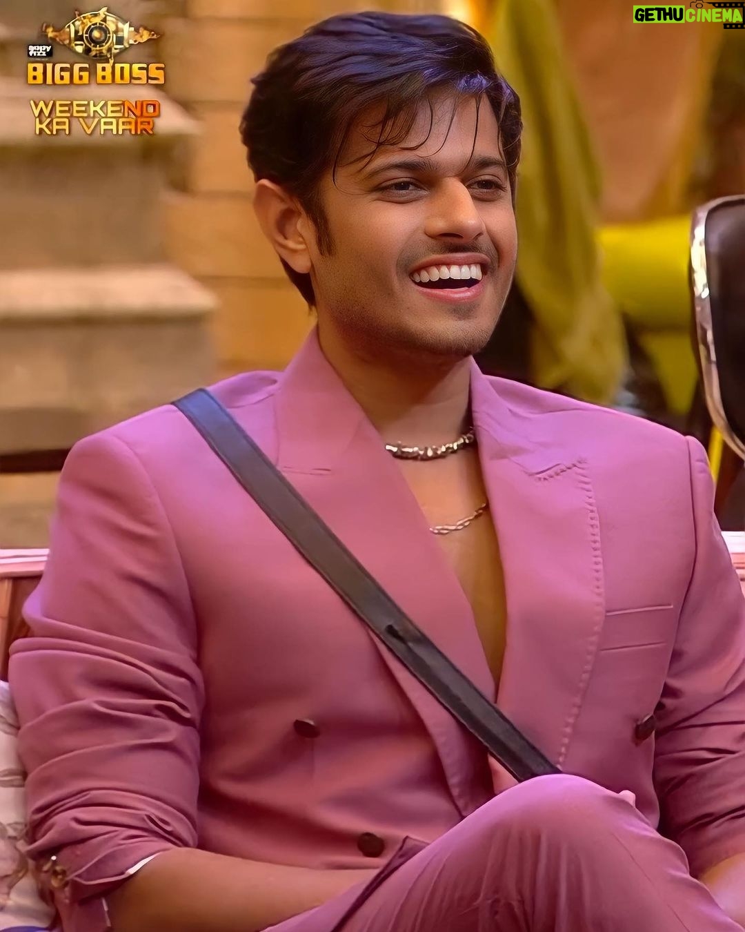 Neil Bhatt Instagram - Life is a peach π (If you know, you know) Outfit- @charchaandofficial Styled by - @purvabansal5 Assist by - @kalyanis_couture #NeilBhatt #Neiwarya #BiggBoss17 #BiggBoss #BB17 #WeekendKaVaar