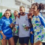 Neymar Jr Instagram – Instituto Neymar Jr, a home for future ballers ✋😜🤚
The Neymar Jr Instituto collection, available now on PUMA.com.
————-
Instituto Neymar Jr., a casa dos futuros craques
✋😜🤚