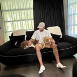 Neymar Jr Instagram - K and J 🐶🐶