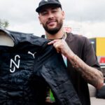 Neymar Jr Instagram - ‼️ [GIVEAWAY] ‼️ Your chance to win my 1 of 1 NJR signed F1 race suit 🔥🏁 All you have to do: - Like the post - Follow @Pumamotorsport and @neymarjr - Share the post in story Winner will be announced on June 9th via DM. Boa sorte 💛💚 _____________________________ ‼️ [SORTEIO] ‼️ Sua chance de ganhar meu 1 de 1, traje de corrida F1 assinado por mim. Tudo que você tem a fazer: - Dê um “like” no post - Siga @Pumamotorsport e @neymarjr - Compartilhar o post no story O vencedor será anunciado no dia 9 de junho via DM. Boa sorte 💛💚