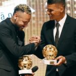 Neymar Jr Instagram - Jamais imaginei alcançar todos esses objetivos, meu sonho era só vestir a camisa da seleção 🇧🇷💚💛💙 Muito feliz com essa homenagem Obrigado @ofuiclear e @tiagoleifert
