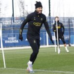 Neymar Jr Instagram - Primeiro treino com 31 😉😍🥵