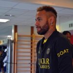 Neymar Jr Instagram - WORK ✋🏽😝🤚🏽